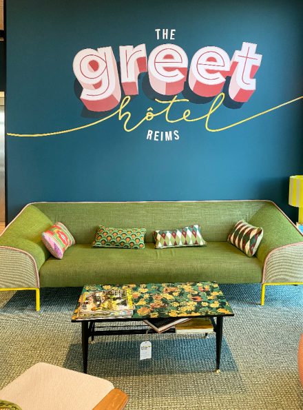 hotel, greet, fresque murale, graphisme, logotype, logo, christine sejean, graphiste, peintre en lettres, reims