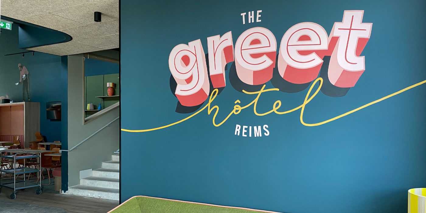 hotel, greet, fresque murale, graphisme, logotype, logo, christine sejean, graphiste, peintre en lettres, reims